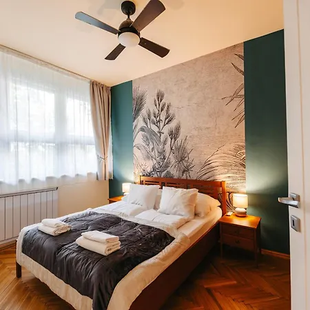 Be A Budapester3 Budapešť