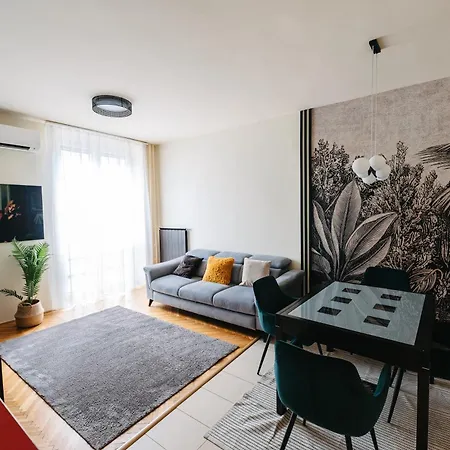 Be A Budapester3 *
