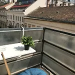 Be A Budapester3 * Budapeste