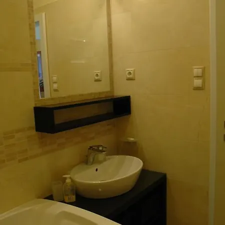 Be A Budapester3 Apartment