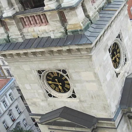 Be A Budapester3 * Budapest